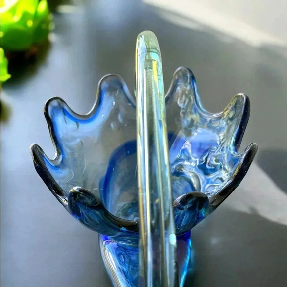 Vintage Murano Style Handblown Glass Cornucopia Basket Blue Green Swirl Decor - Picture 4 of 6